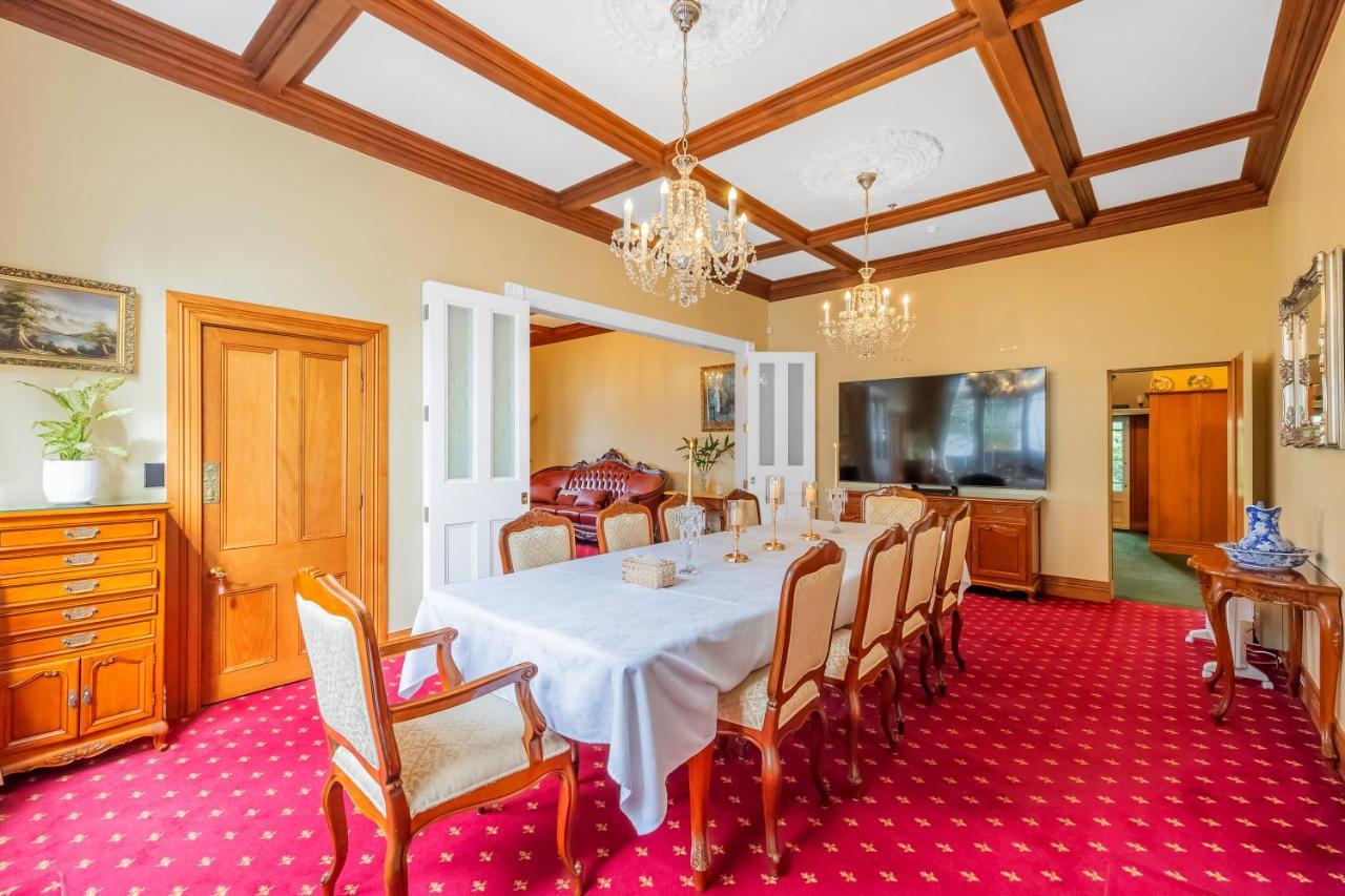 Отель Aachen House Окленд Экстерьер фото